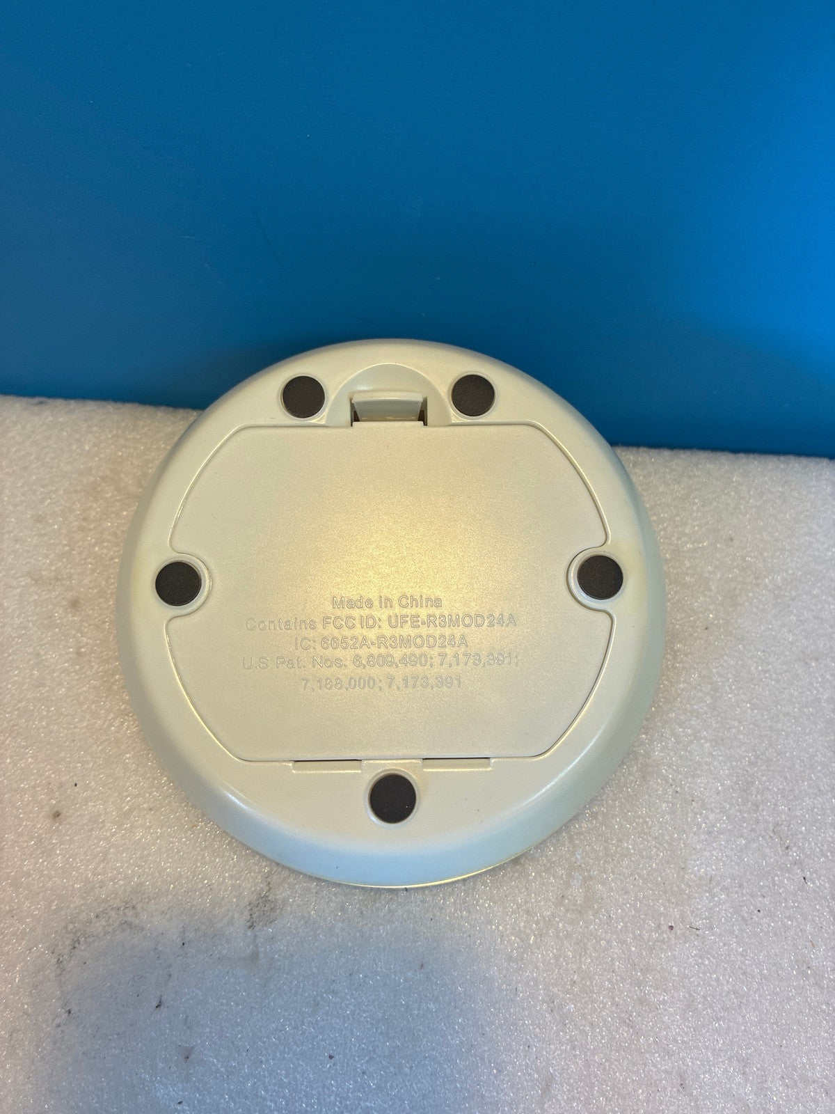 🔥 iRobot Roomba Vacuum Remote Control Black Yellow Spot Clean Dock Schedule