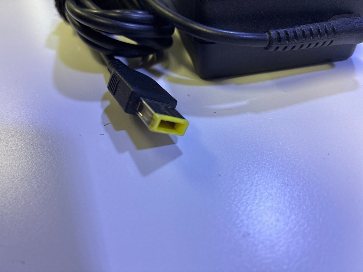 🔥 Lenovo ADL135NDC3A 135W AC Adapter 20V 6.75A Square Yellow Tip Black