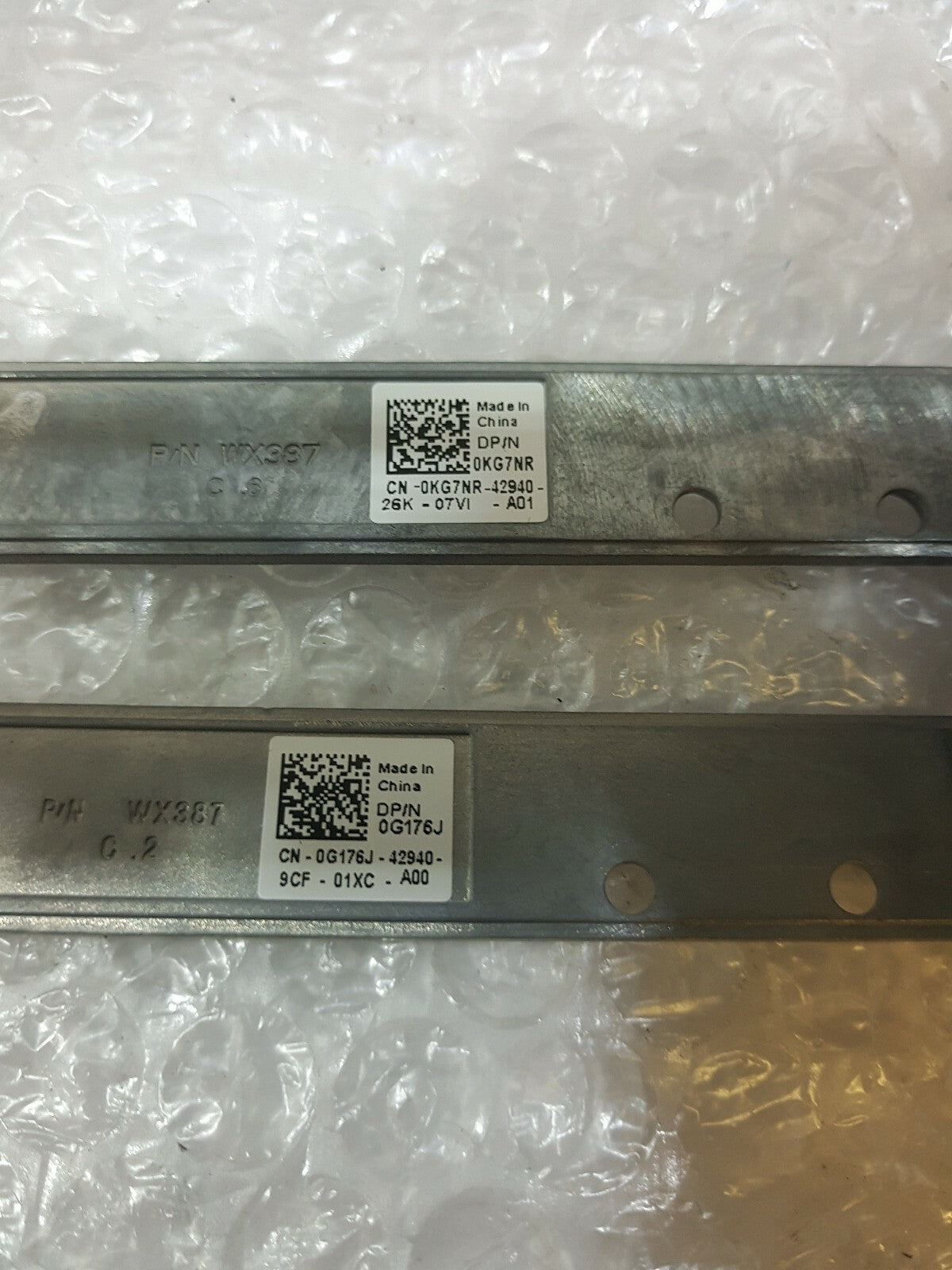 - 2x NEW SuperMicro 2.5 inch Hot-swap SAS / SATA Hard Disk Drive Tray SB16105