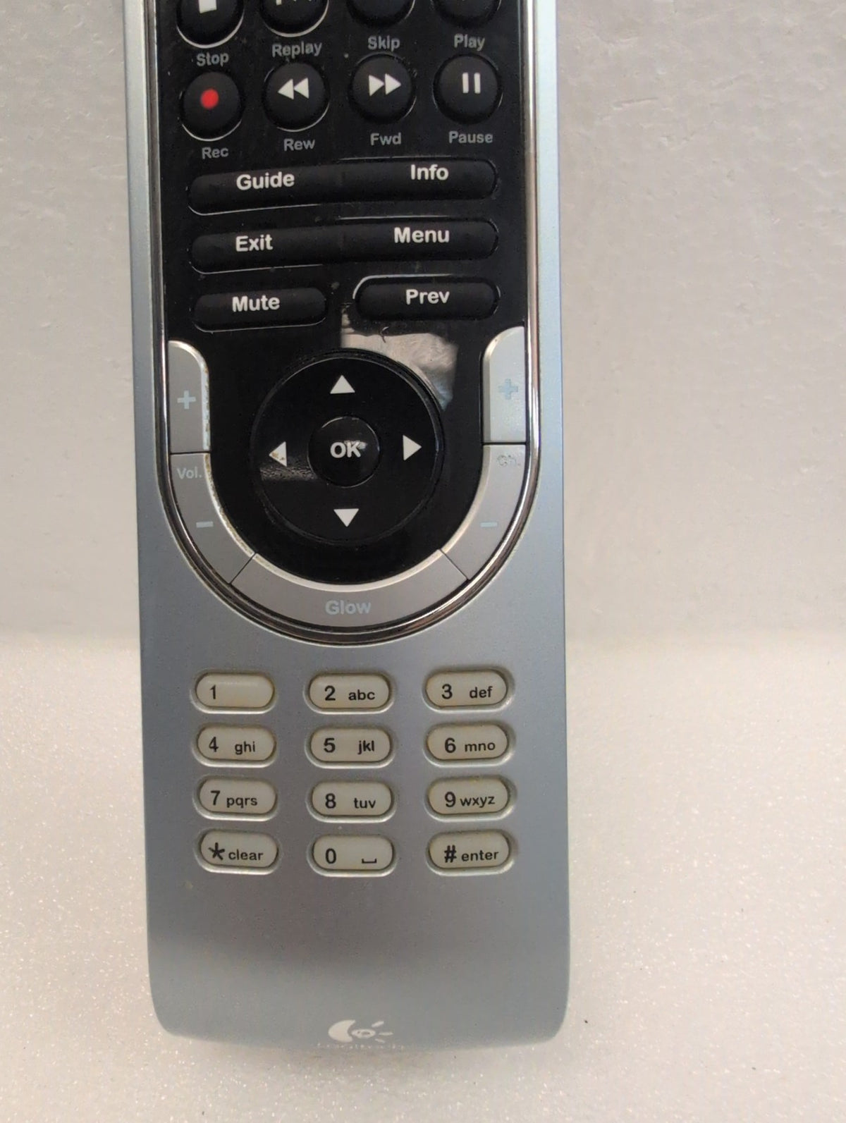 🎸 Logitech Harmony 520 Universal Remote Control R-IH10 LCD Backlit IR Silver