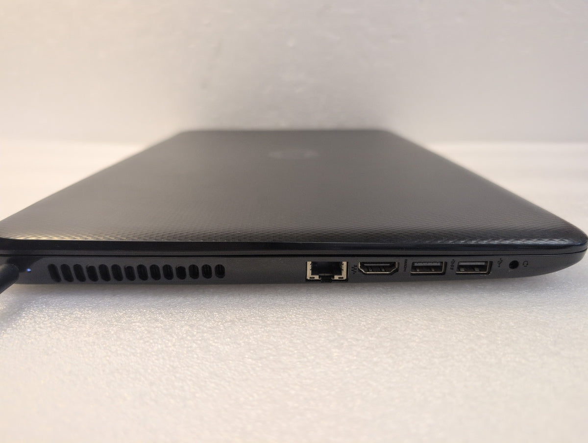 🎸 HP 15-ac028ca 15.6in Laptop Pentium 3825U 8GB RAM 750GB HDD (READ)