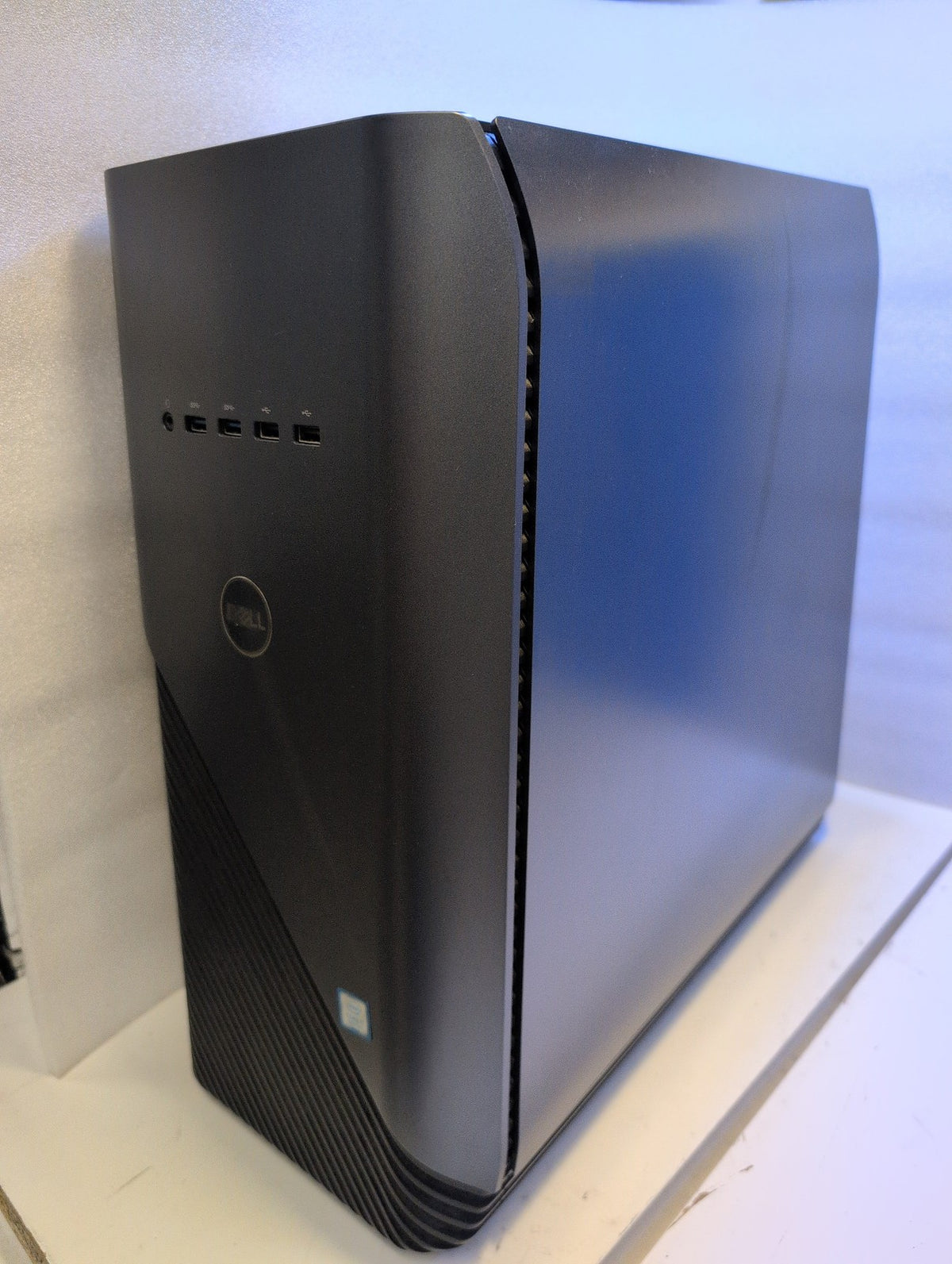 🎸 Dell Inspiron 5680 Desktop i7-8700, 16GB RAM, 256GB SSD, GTX 1070 8GB, Win11