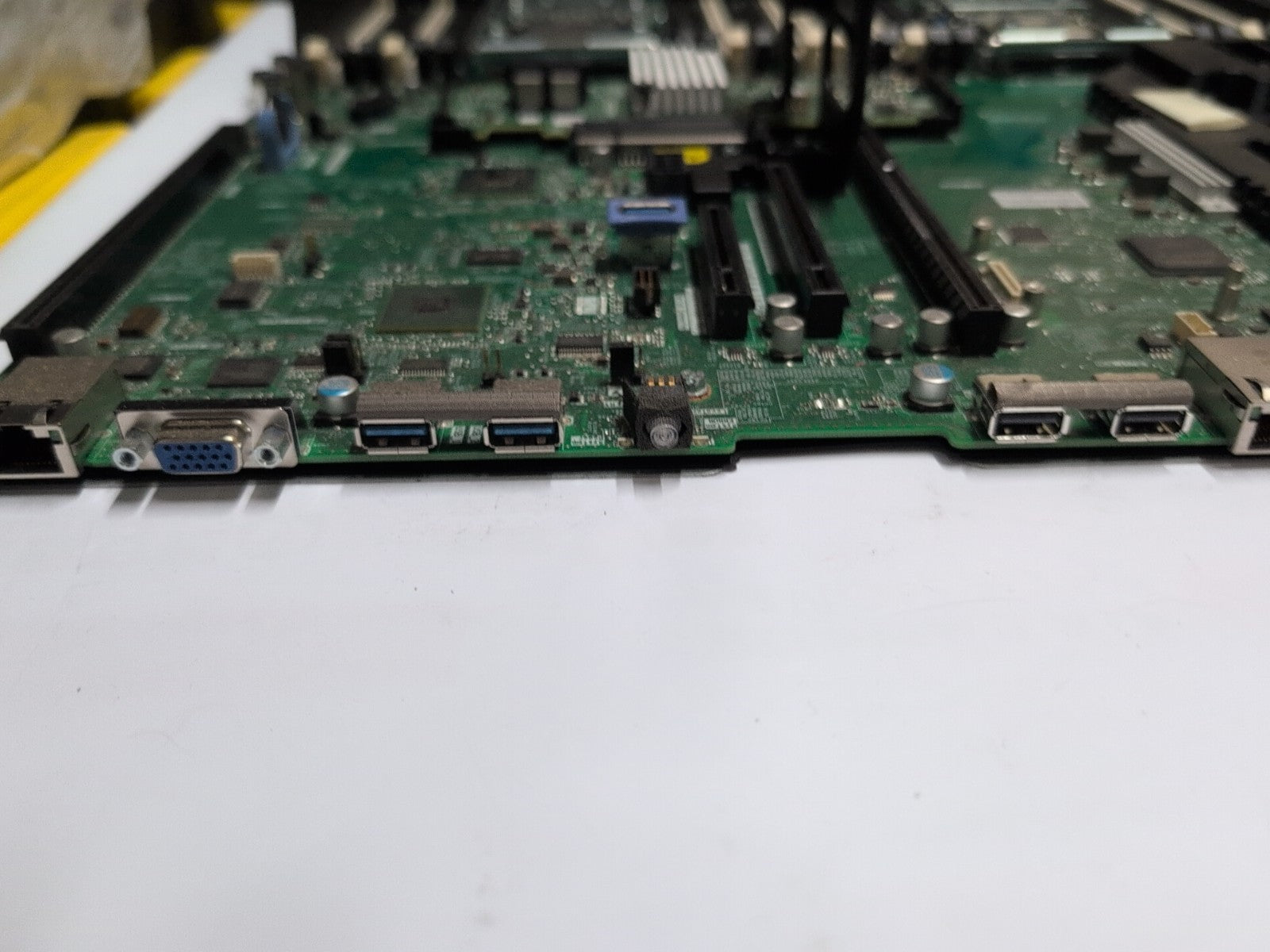 🔥 IBM 00MU953 2x LGA2011-3 E5-2620 V3 CPU for Lenovo X3650 M5 DDR4 Motherboard-