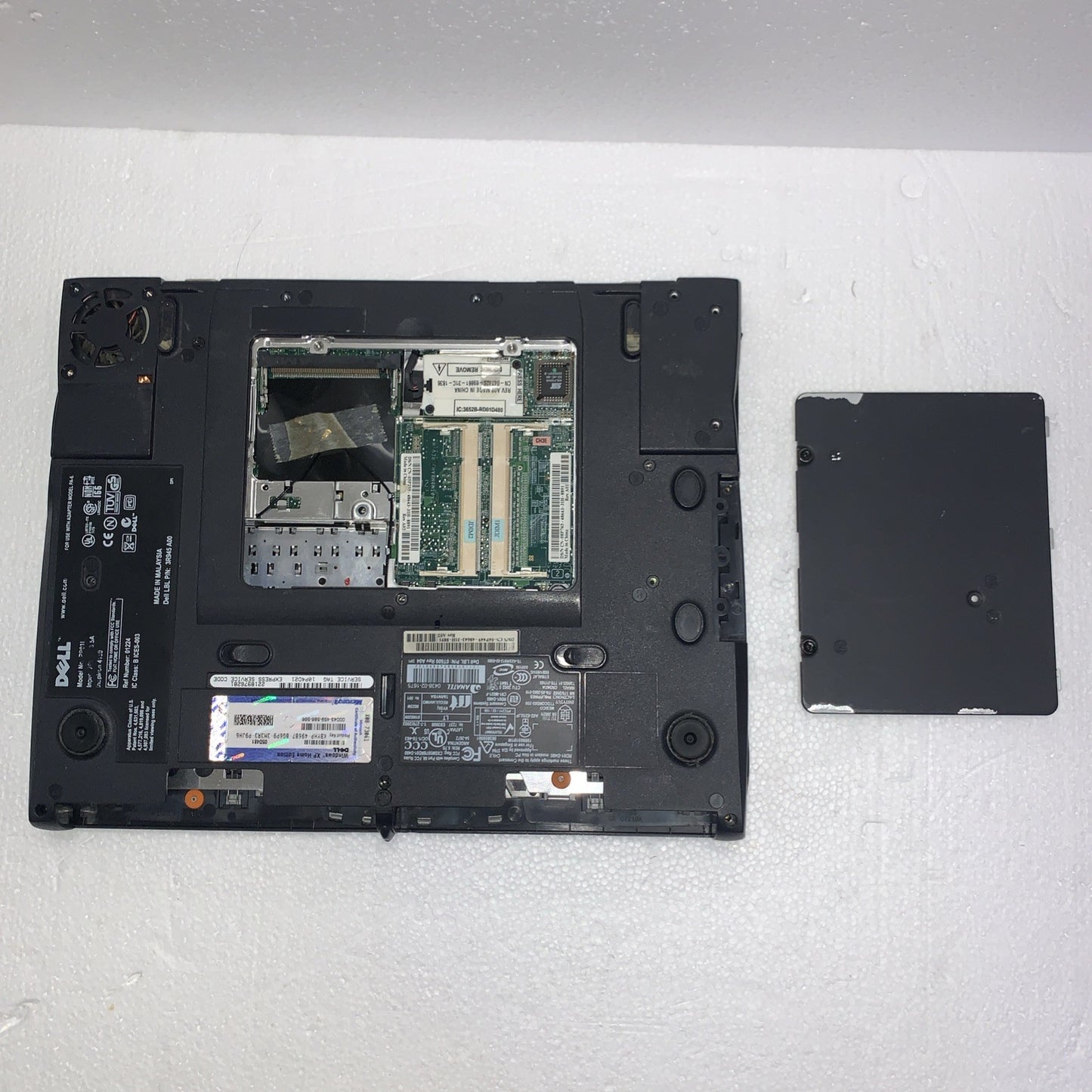 🔥 Vintage 14" Dell Inspiron 4150 Laptop P4 motherboard & other parts