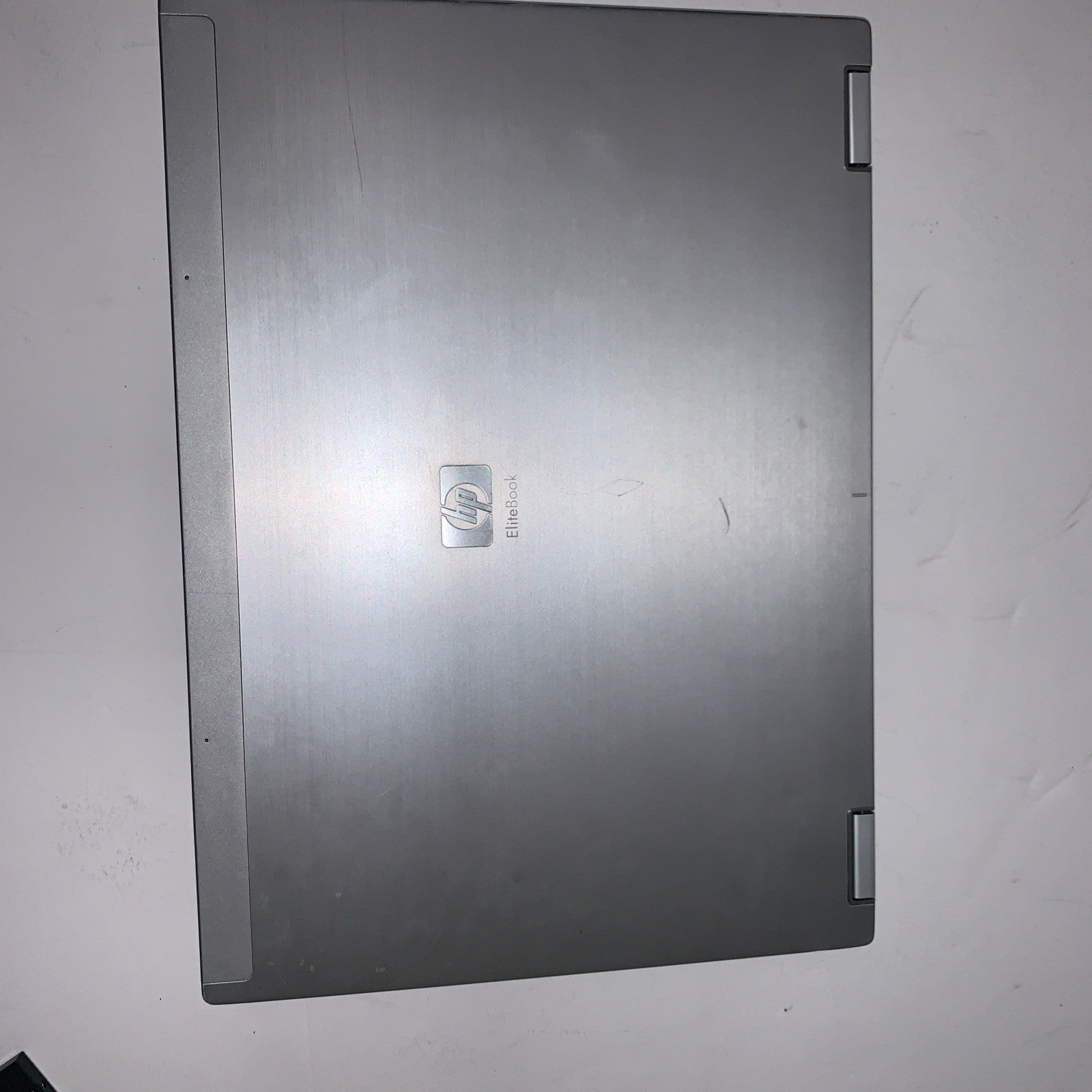 HP EliteBook 6930p C2D P8600 2.4GHz 3GB 160GB Webcam BlueTooth WiFi Windows XP