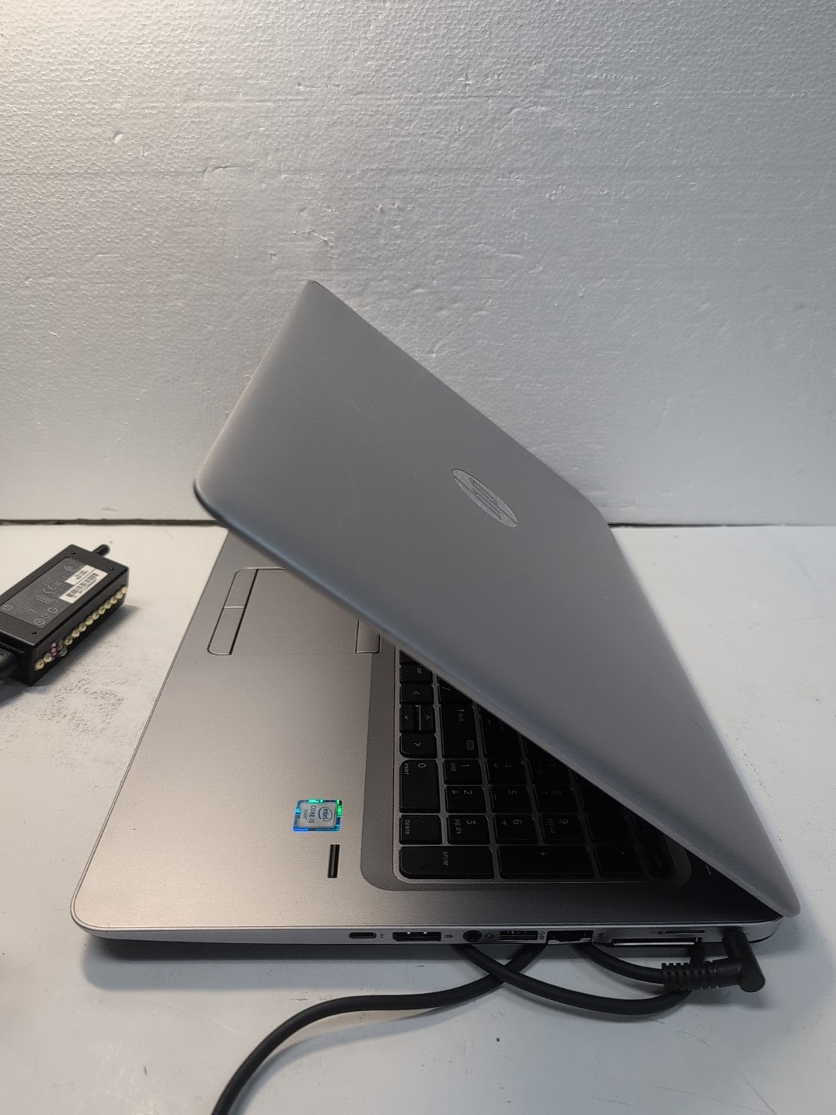 🔥 HP EliteBook  850 G3 15.6" Laptop  i5-6200U/8GB Ram/256GB SSD/ Win11 (Read) -
