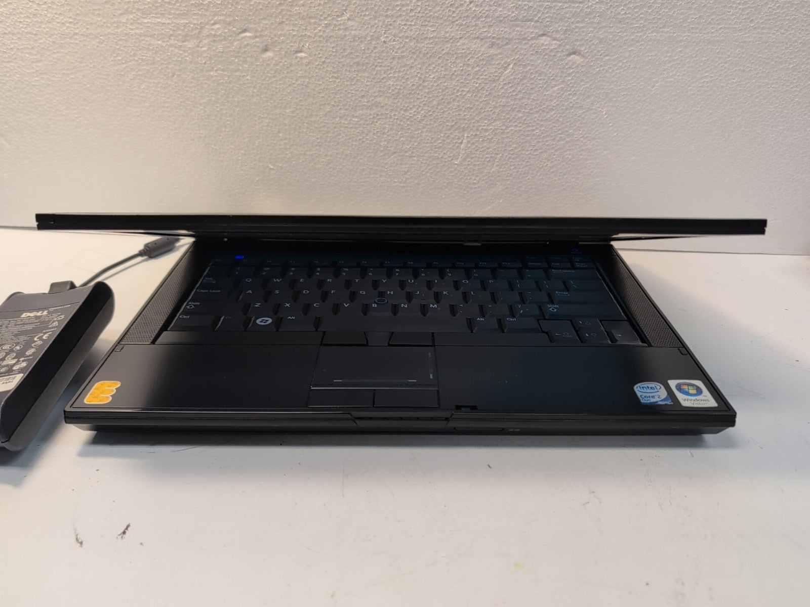 🔥 Dell Latitude E6400 14" Laptop Core 2 Duo P8400/4GB RAM/160GB HDD/WIN XP -