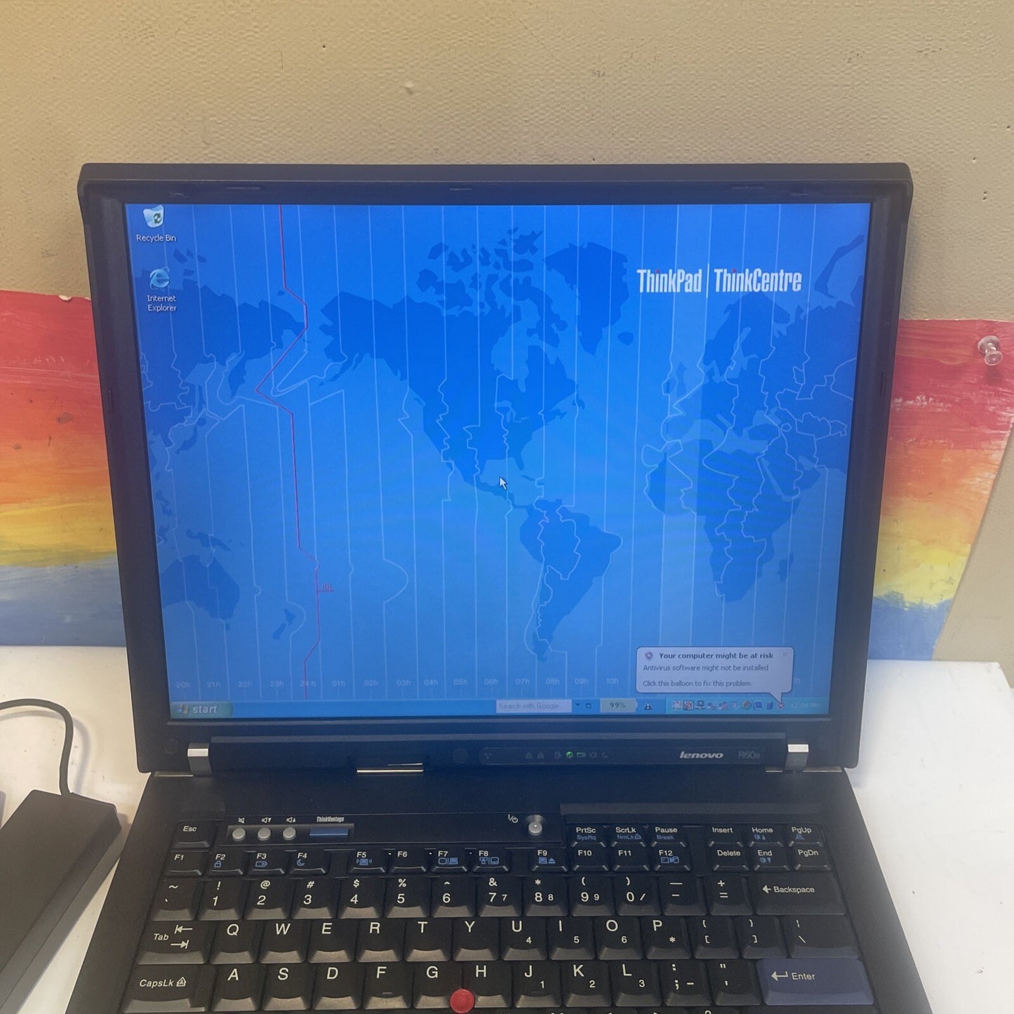 (Grade A) Lenovo R60e C2D T5600 1GB 80GB DVD/CDRW Windows XP SP2