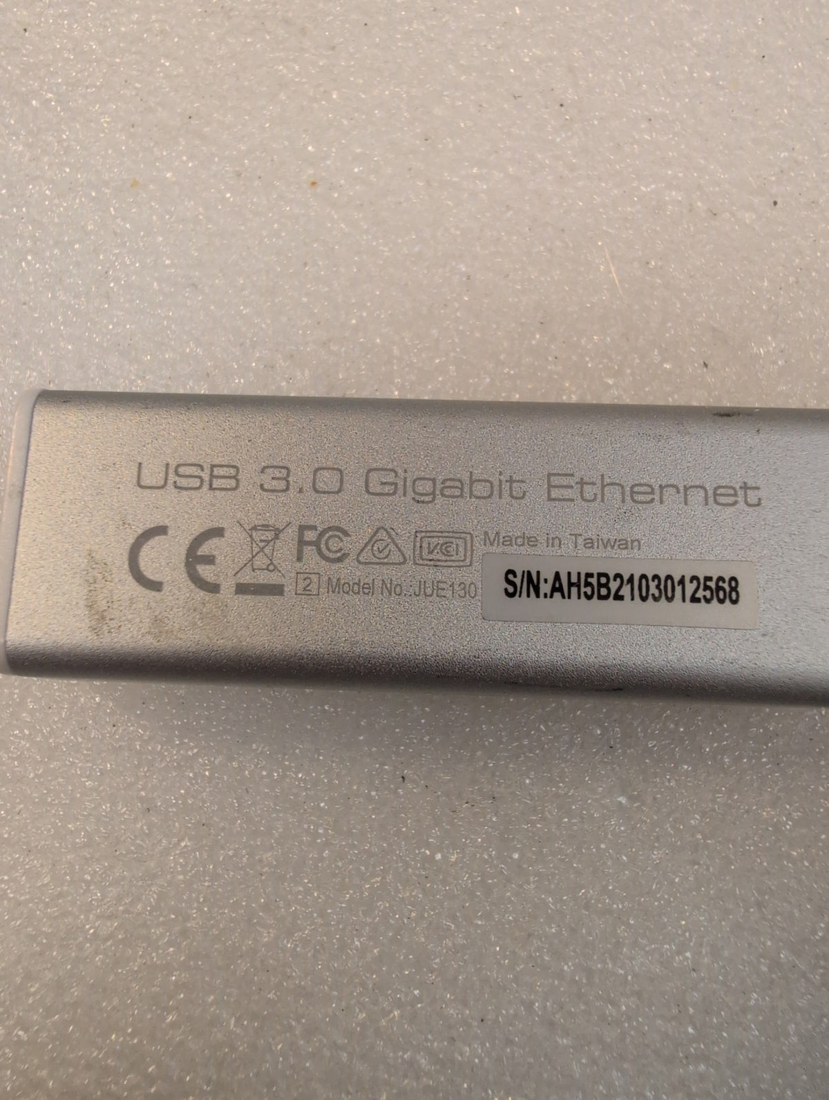 🎸 j5create JUE130 USB 3.0 to Gigabit Ethernet Adapter White RJ45 Aluminum