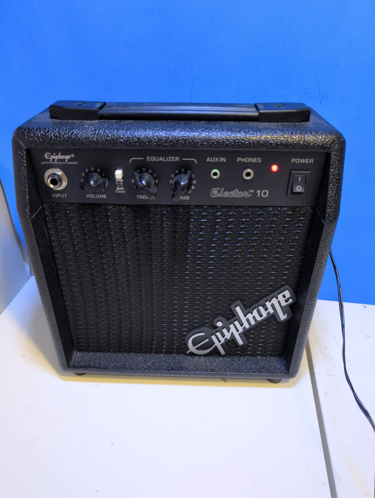 🎸 Epiphone Electar 10 Guitar Practice Amplifier Combo Amp Black Solid