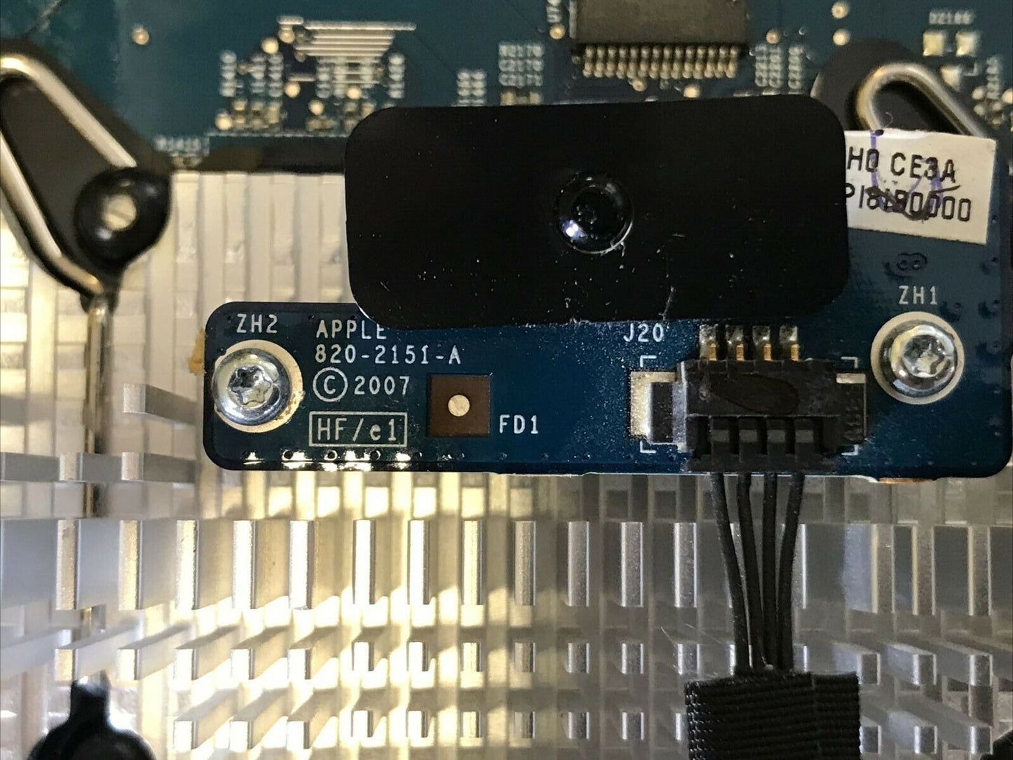 - Apple iMac 24" A1225 Early-2008 Mother Board 820-2301-A  W/ C2D E8235 CPU