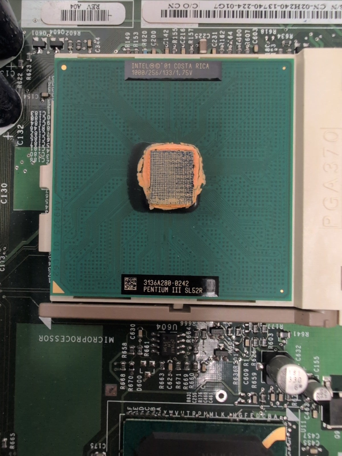 Dell GX150 SFF Desktop  PGA370 Motherboard 2H240 With PIII 1.0 GHz CPU -