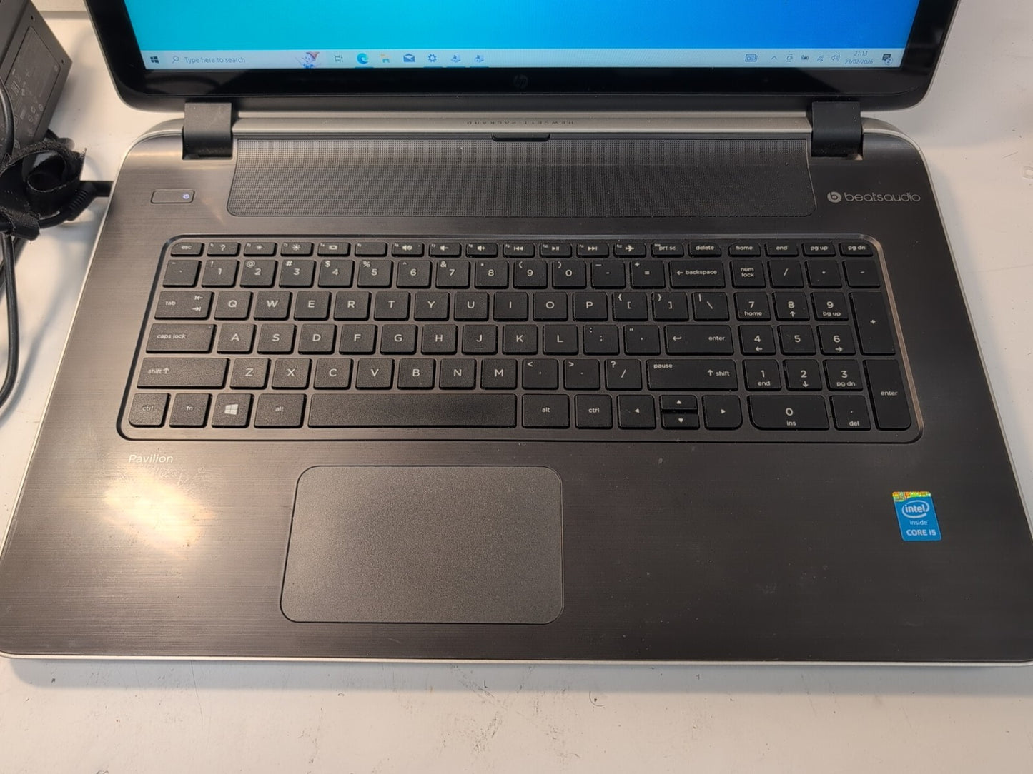HP Pavilion Protect Smart Touch  Screen 17" Laptop i5-5200U/8GB/250GB SSD/Win10-