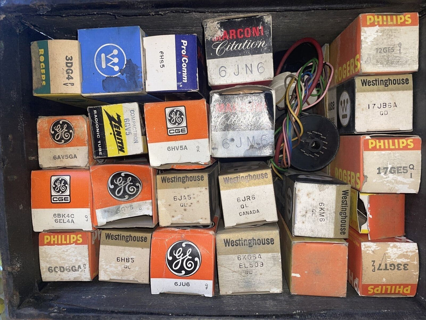 Large lot of  VINTAGE Electric tube old stock