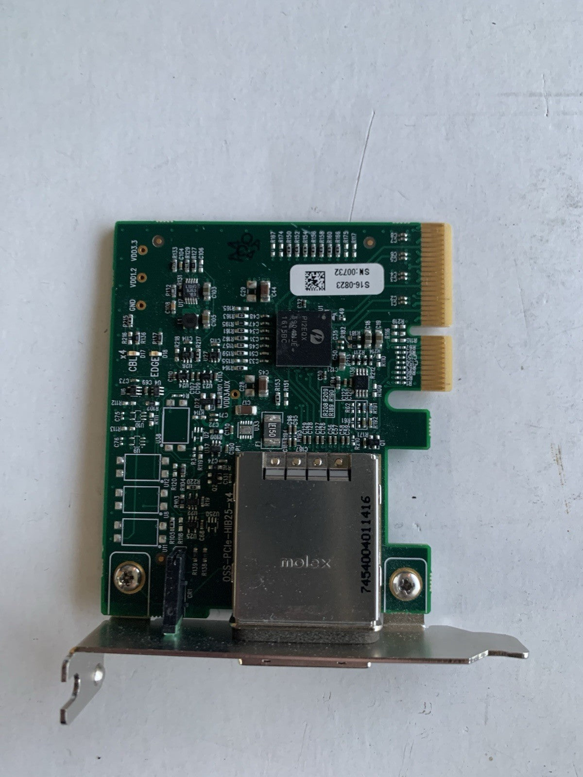 Low profile One Stop Systems OSS-PCIe-HIB25-x4 MAX Express PCIe x4 Host Card