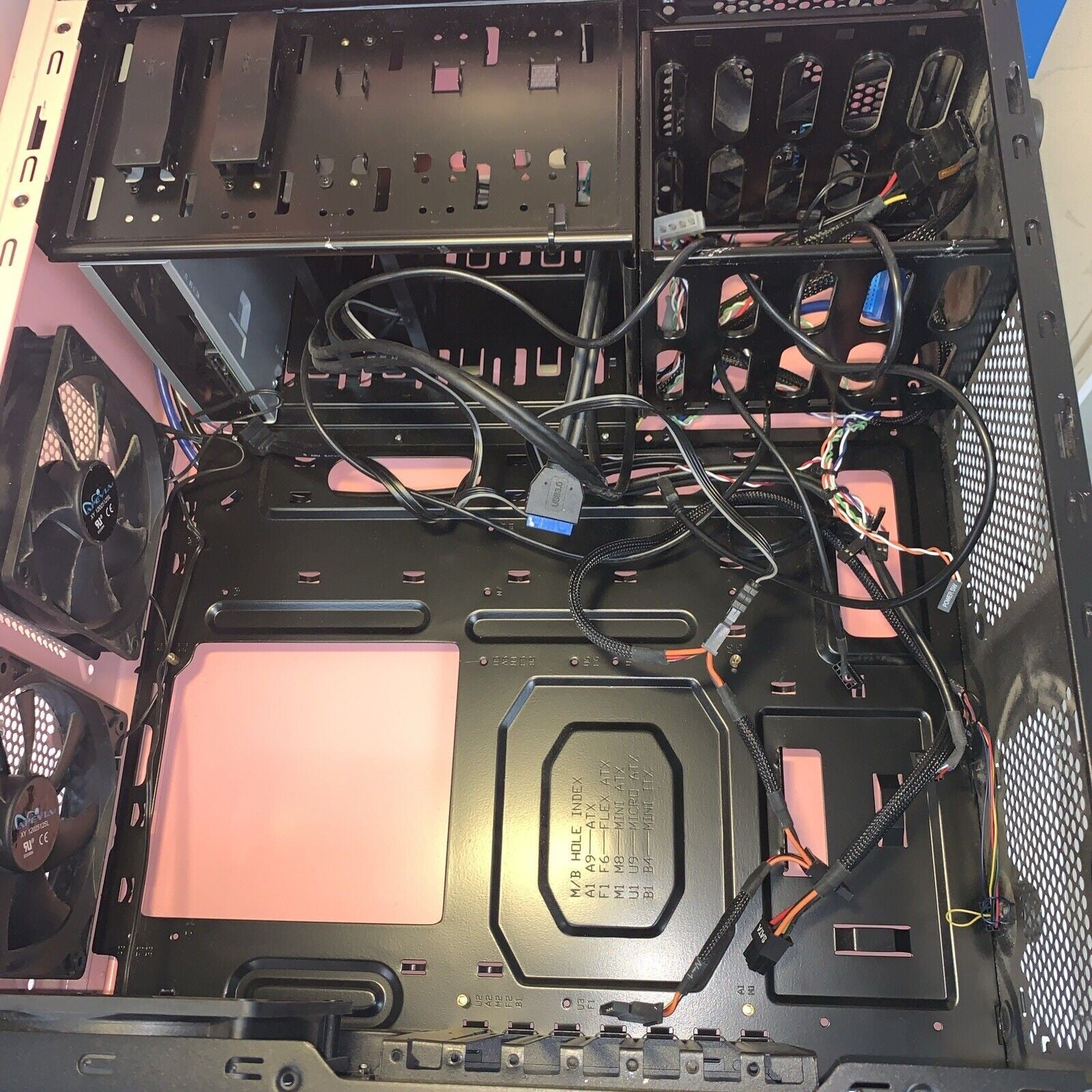Beautiful ~ Desktop PC Case with Blu-ray / Card Reader/ Controller