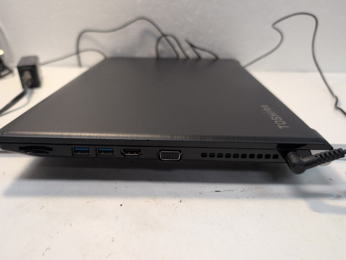 🎸 Toshiba Tecra A50-C 15.6" Laptop i7-5600U /8GB RAM /500GB HDD/Win10 Pro