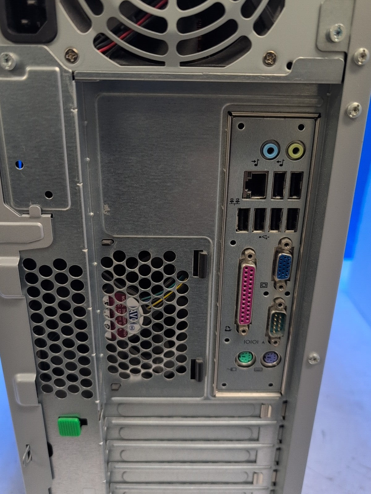 HP Compaq DC7800 TOWER PC Core 2 Duo E8400 CPU/4GB /500 HDD /Win XP -