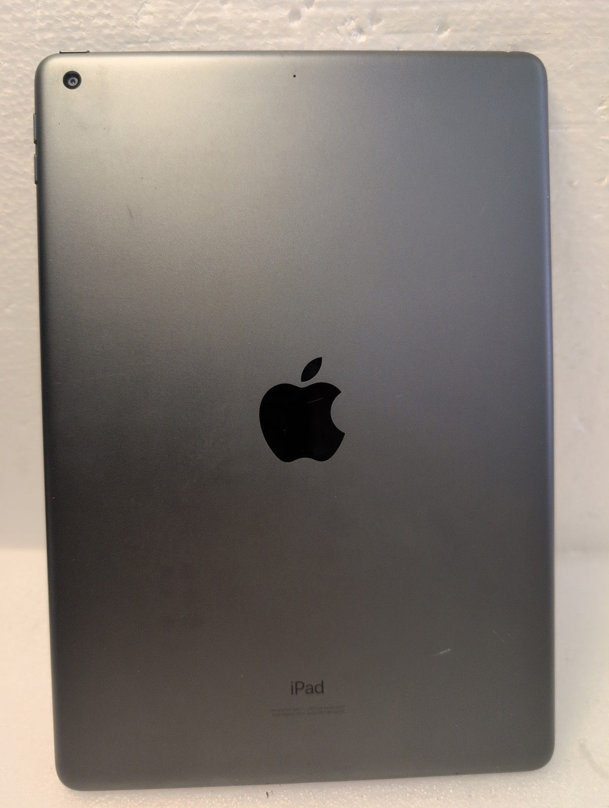 🎸 Apple iPad 7th Generation A2197 32GB Space Gray Wi-Fi Tablet MW742VC/A