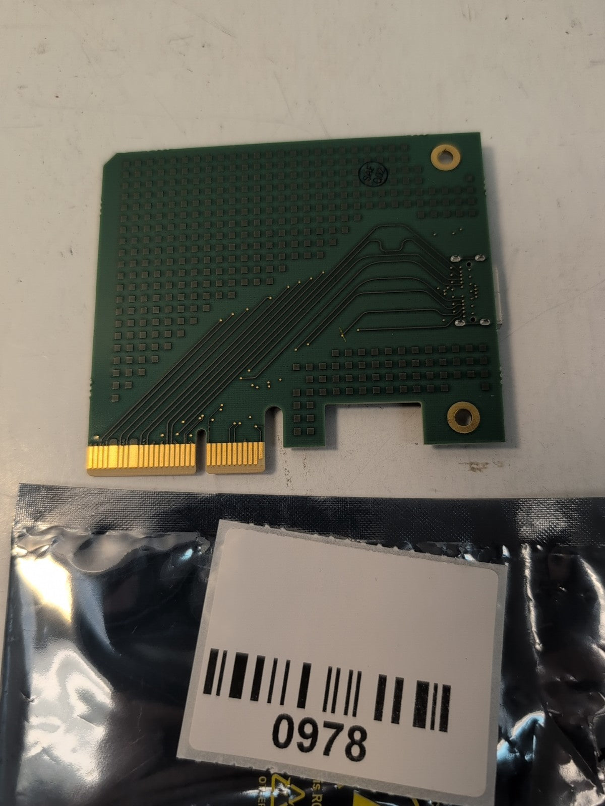 🔥 Intel PCIe Gen3/4 AIC x4 HBA -AIC4-101  Host Bus Adapter -