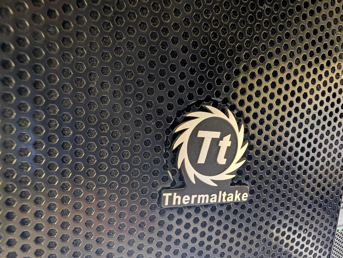Thermaltake 2.5" HDD Bay Filler Drive Bay Cover Bracket Black Plastic Mesh -