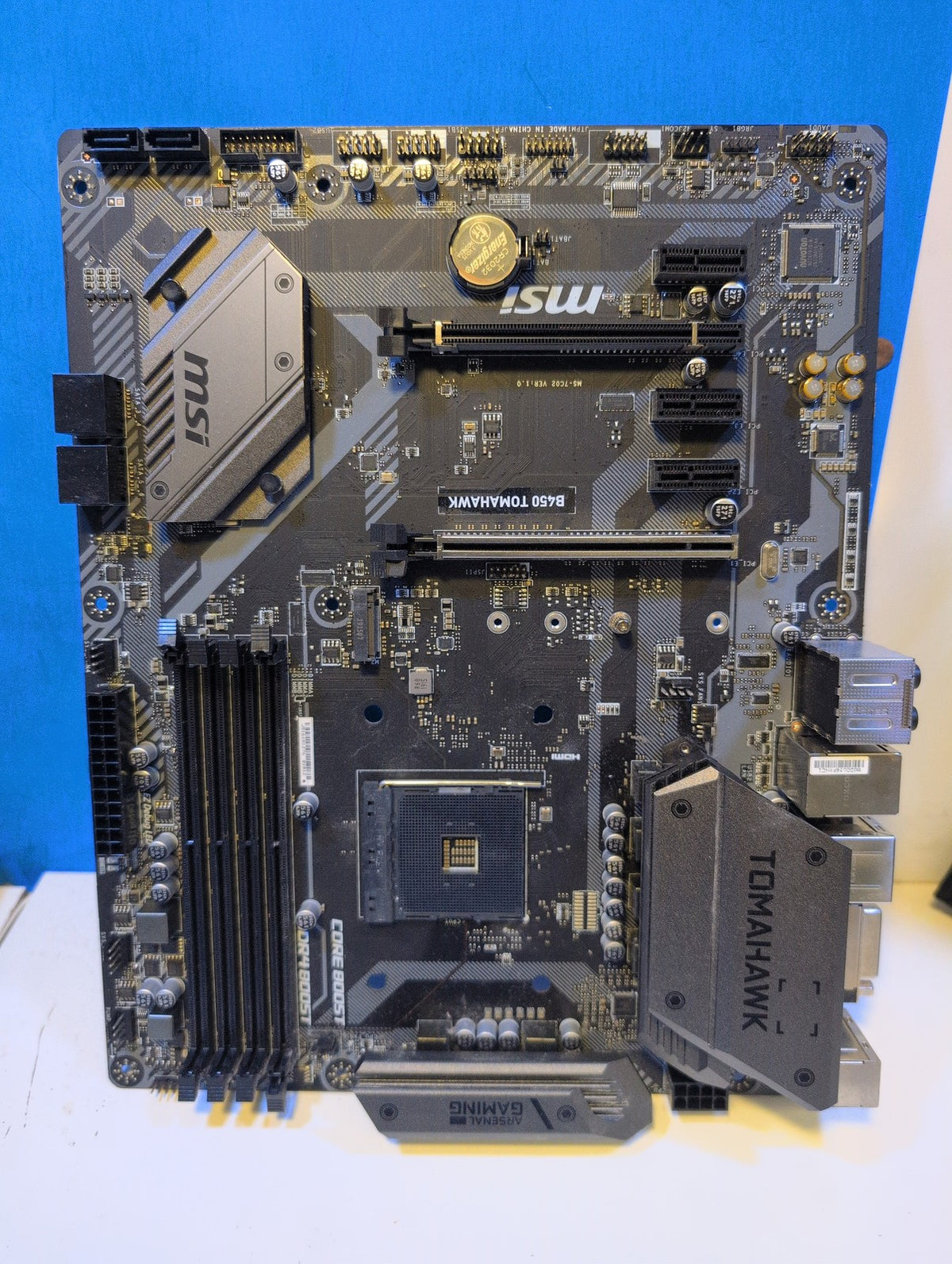 🎸 MSI B450 Tomahawk MS-7C02 AM4 ATX Motherboard DDR4 (NO BACK PLATE )