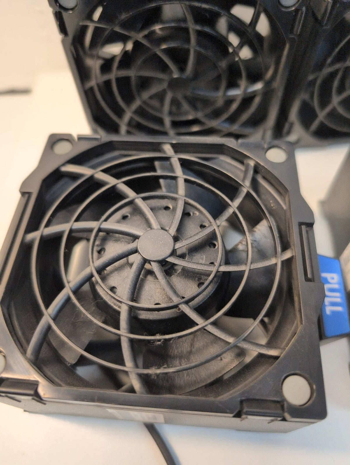 HP 677417-001 92mm Fan Assembly for ProLiant ML350e Gen8 - Lot of 4 -