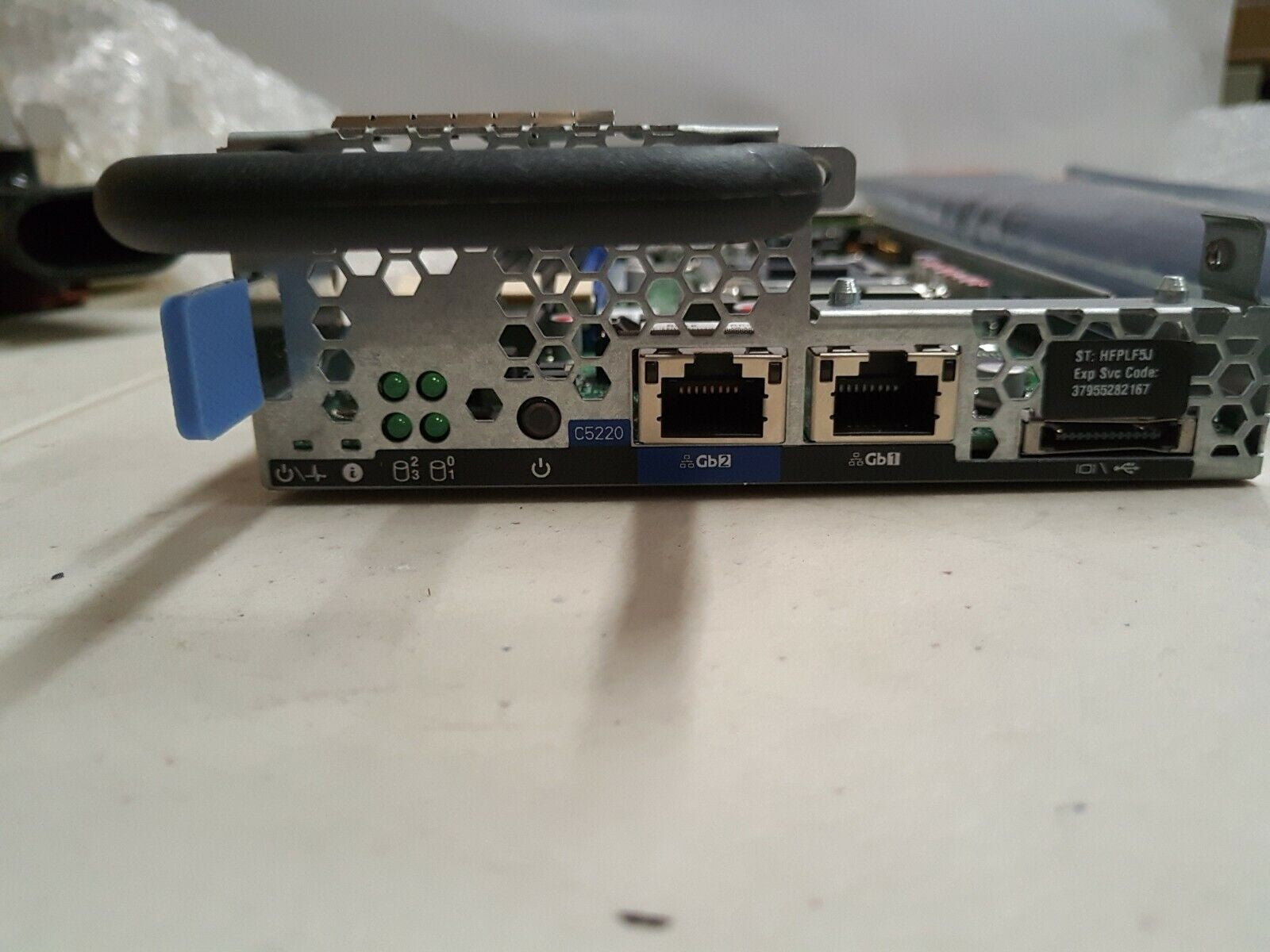 - (GRADE A) Dell  KXND9 PowerEdge C5220 Micro Server Socket LGA1155 