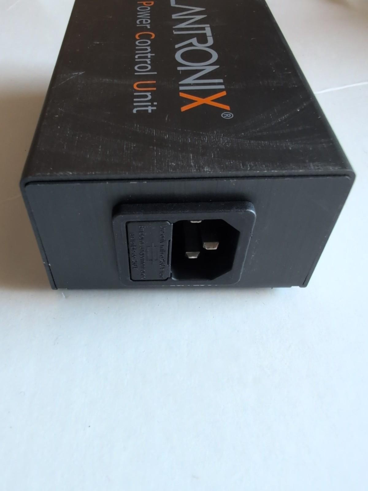 Lantronix 080-429-001-R  100-240 VAC Power Control Unit -