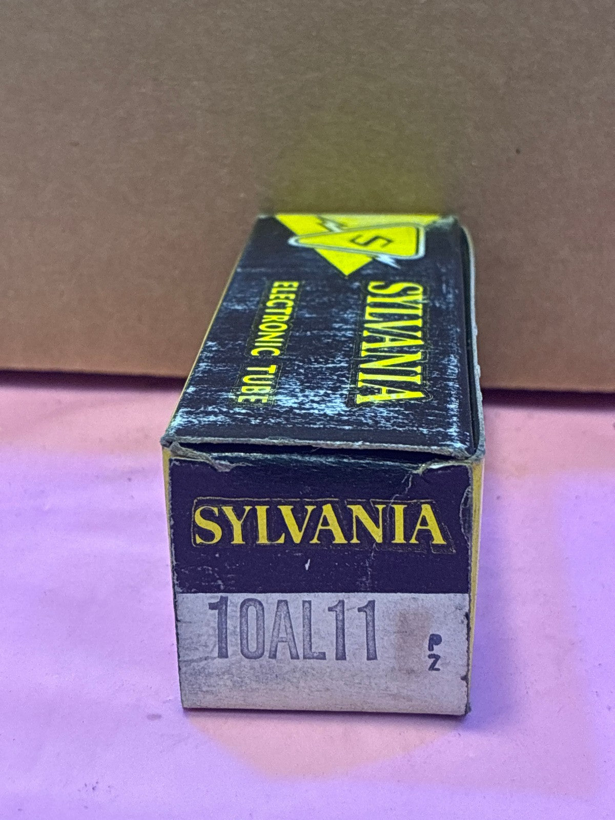🔥 Sylvania 10AL11 Vacuum Tube in Original Box Vintage Electronic Tube