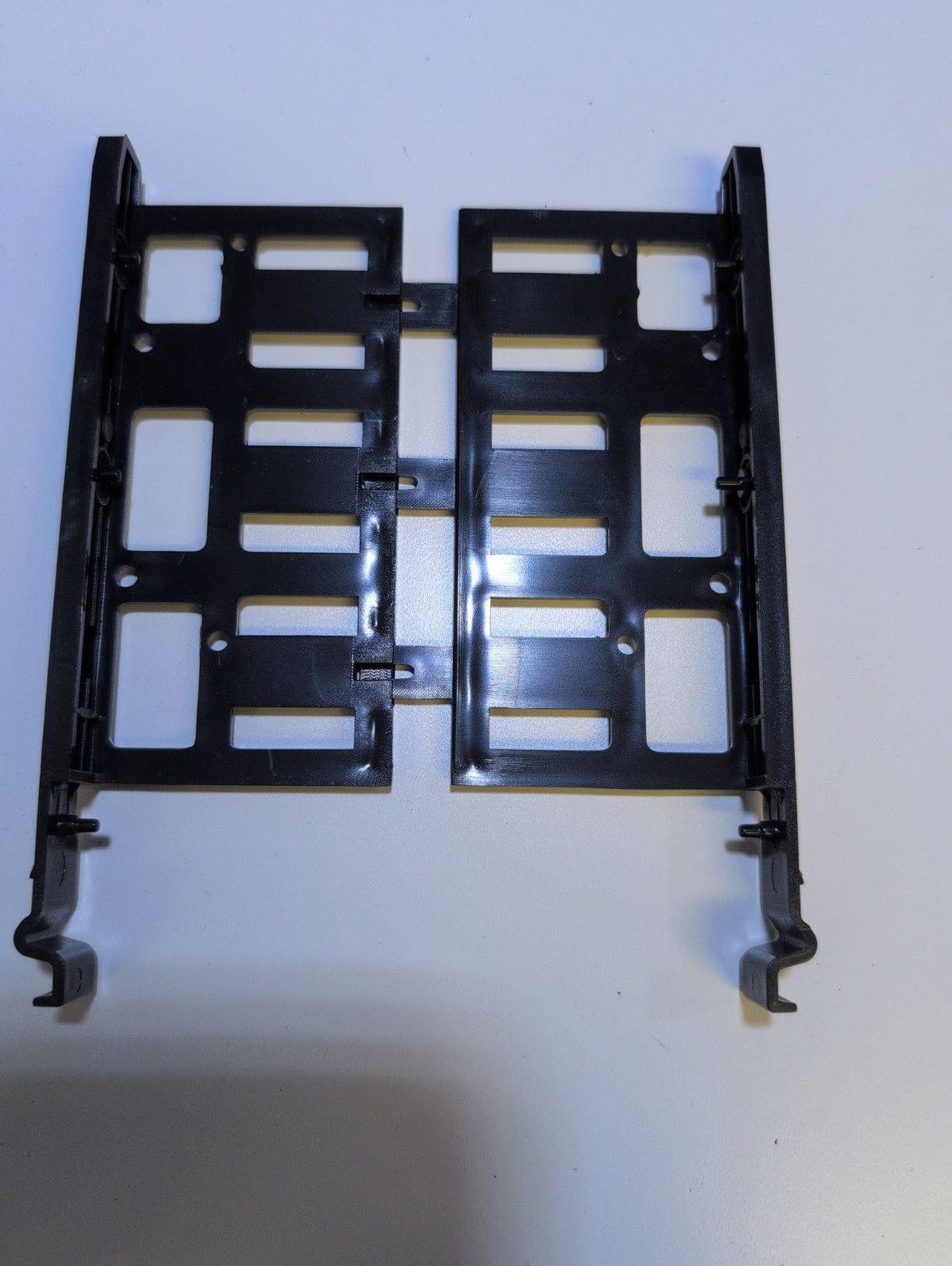 Thermaltake 3.5" HDD Bay Filler Drive Bay Cover Bracket Black Plastic Mesh -