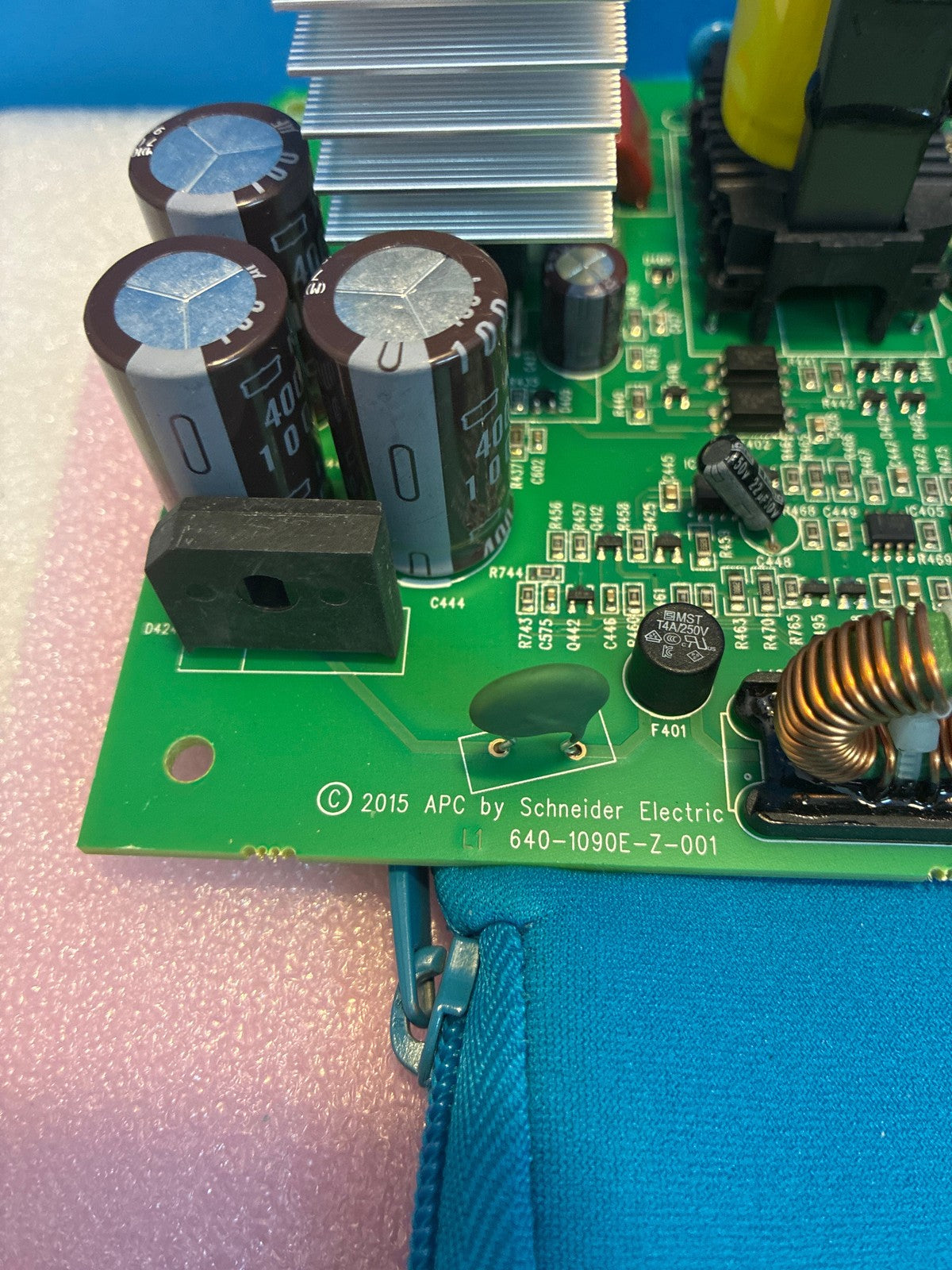 🔥 APC by Schneider Electric UPS Main Control Power Board 640-1090E-Z-001