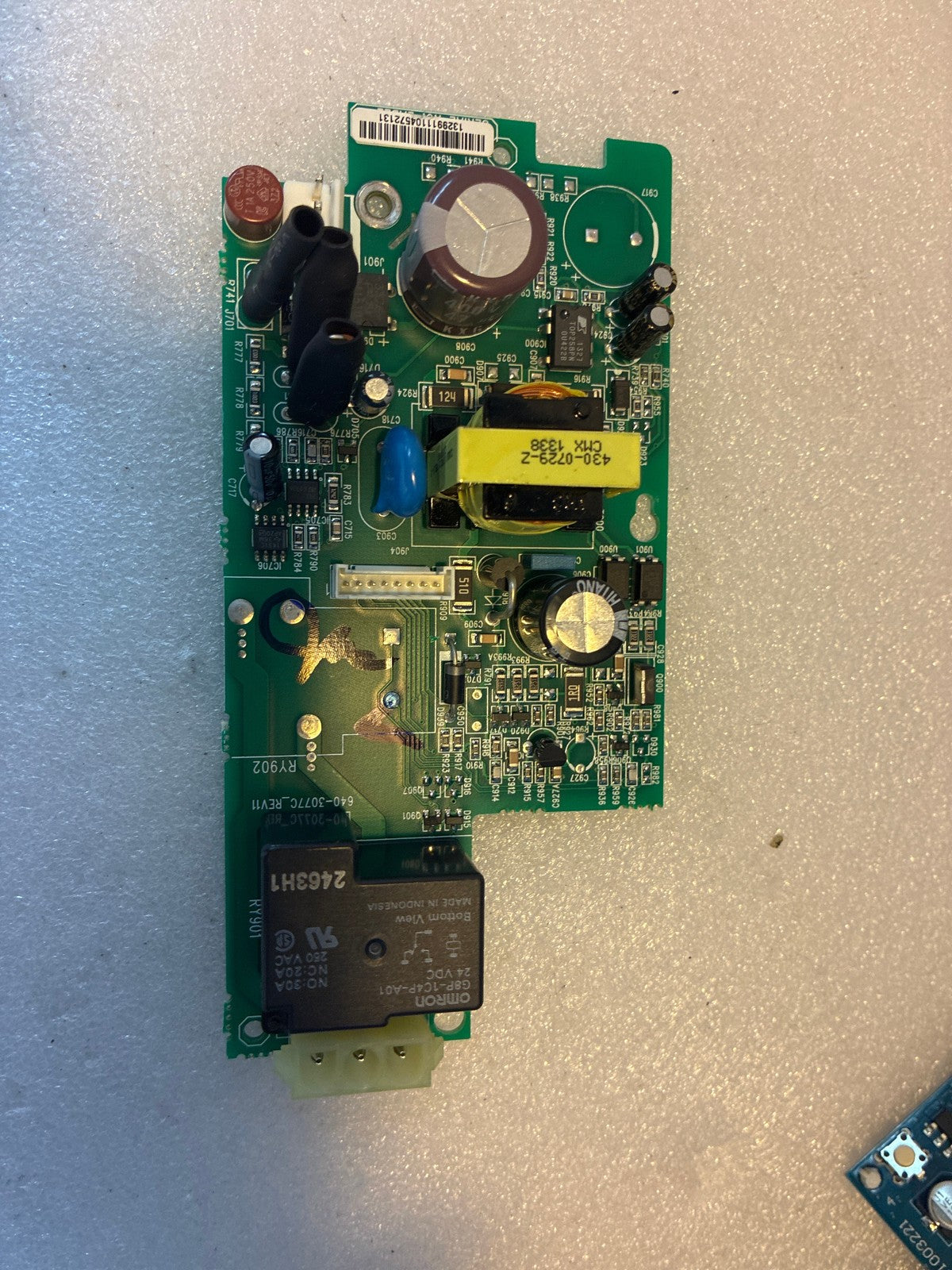 🔥 Power Supply Control Board 640-3077C_REV11 Omron G8P-1C4P-A01 24VDC Relay