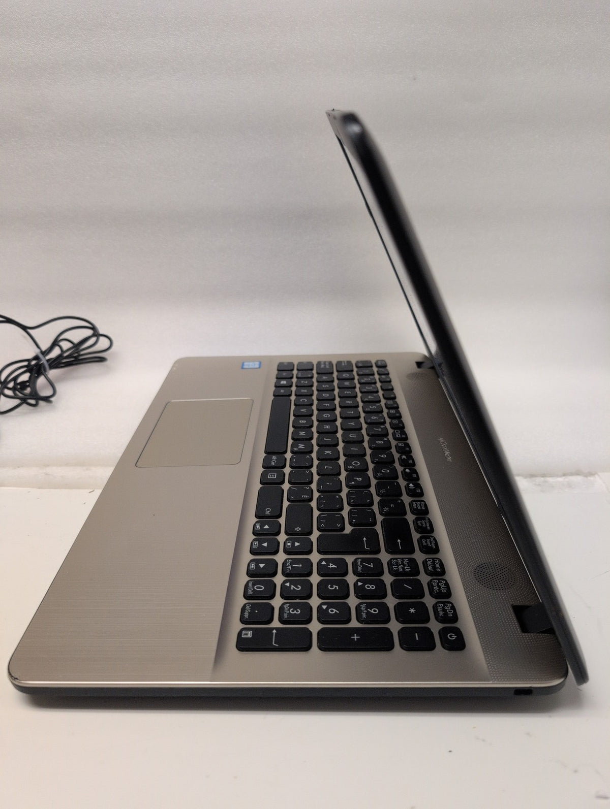 🎸 ASUS X541UA X541U 15.6" Laptop Intel Core i5-7200U 8GB RAM 1TB HDD Win10