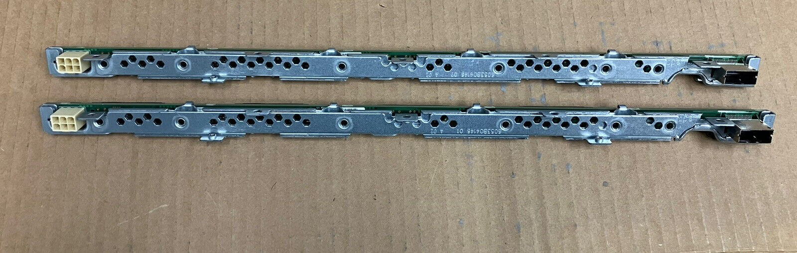 ~ 1x HP 532148-001 Server 2.5" SFF SAS Backplane Board For ProLiant DL360 G6 /G7