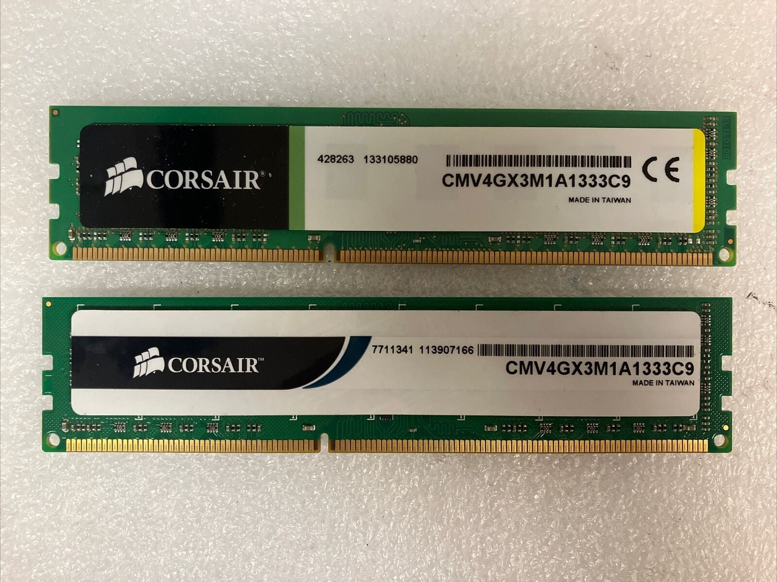(2x 4GB) CORSAIR CMV4GX3M1A1333C9 DDR3-1333 PC3-10600 DIMM Desktop Memory RAM ~