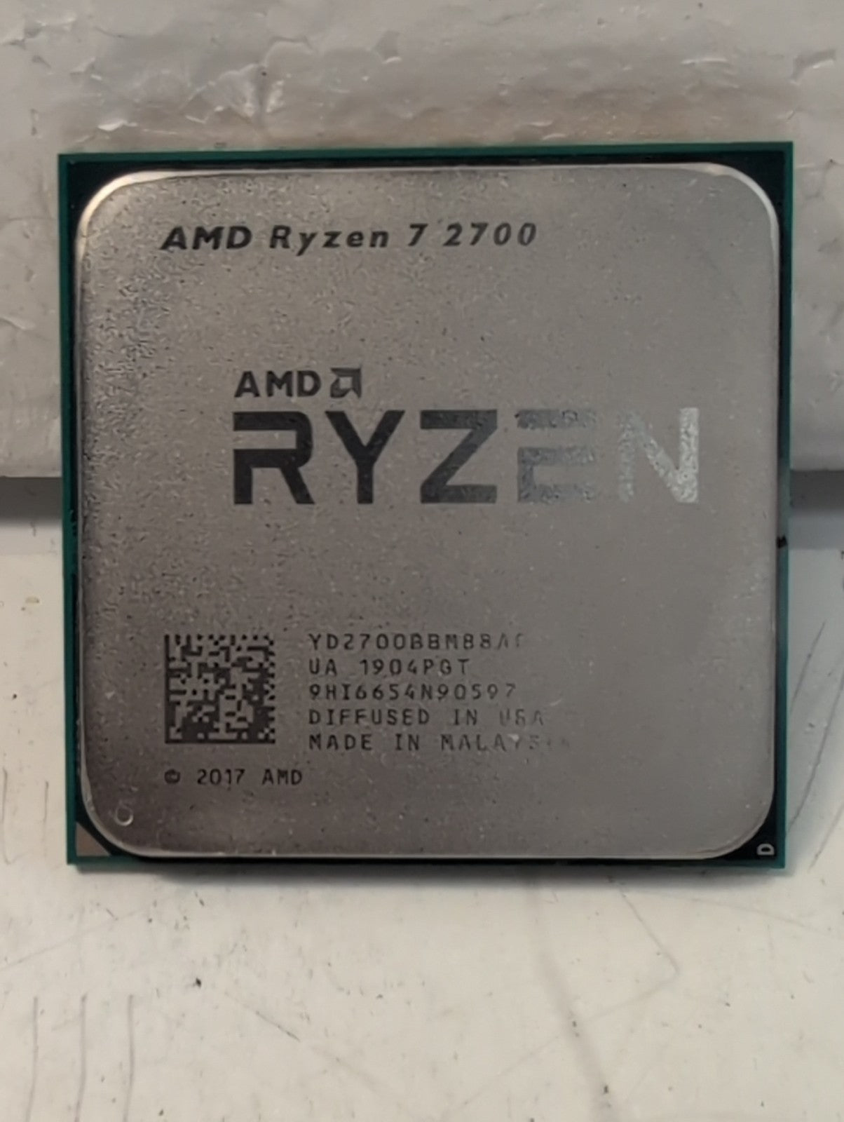 🔥 AMD Ryzen 7 2700 CPU Processor | 3.20GHz | 8-Core | AM4 | YD2700BBM88AF -