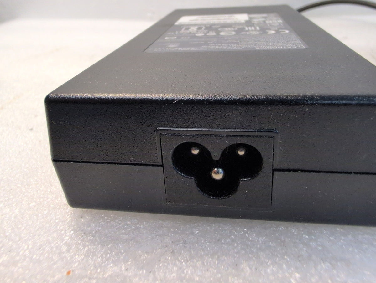 🎸 Cisco AC Power Adapter 341-0701-03 FA110LS1-00 12V 9A Router Power Supply