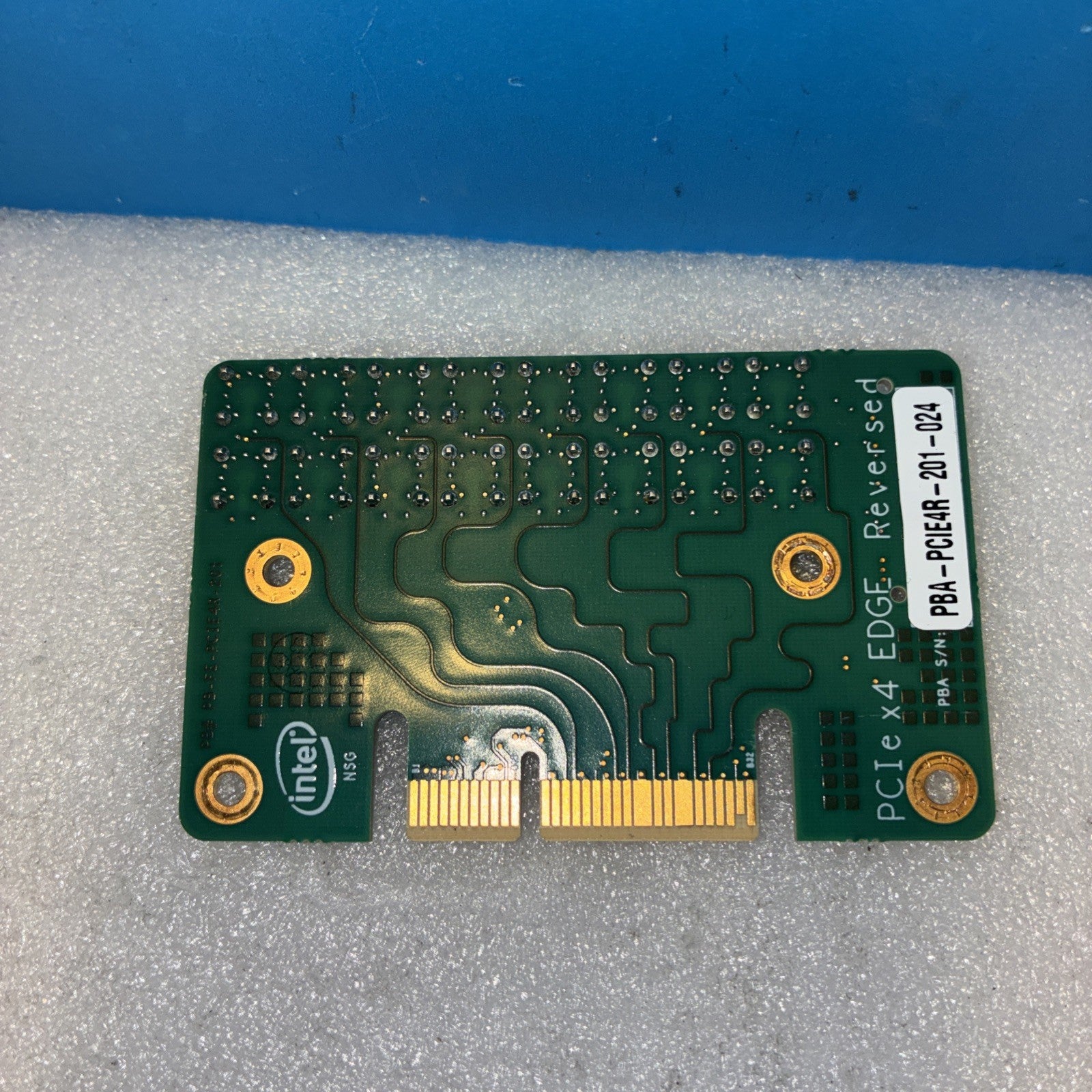 🔥 Intel NSG PBA-PCIE4R-201-024 PCIe x4 Edge Reversed Test Breakout Debug Board