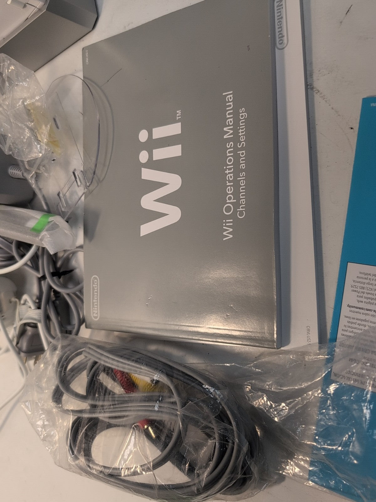 🔥NICE  Nintendo RVL-101 USA Wii Console w/ Controller, Sensor, Cables TESTED -