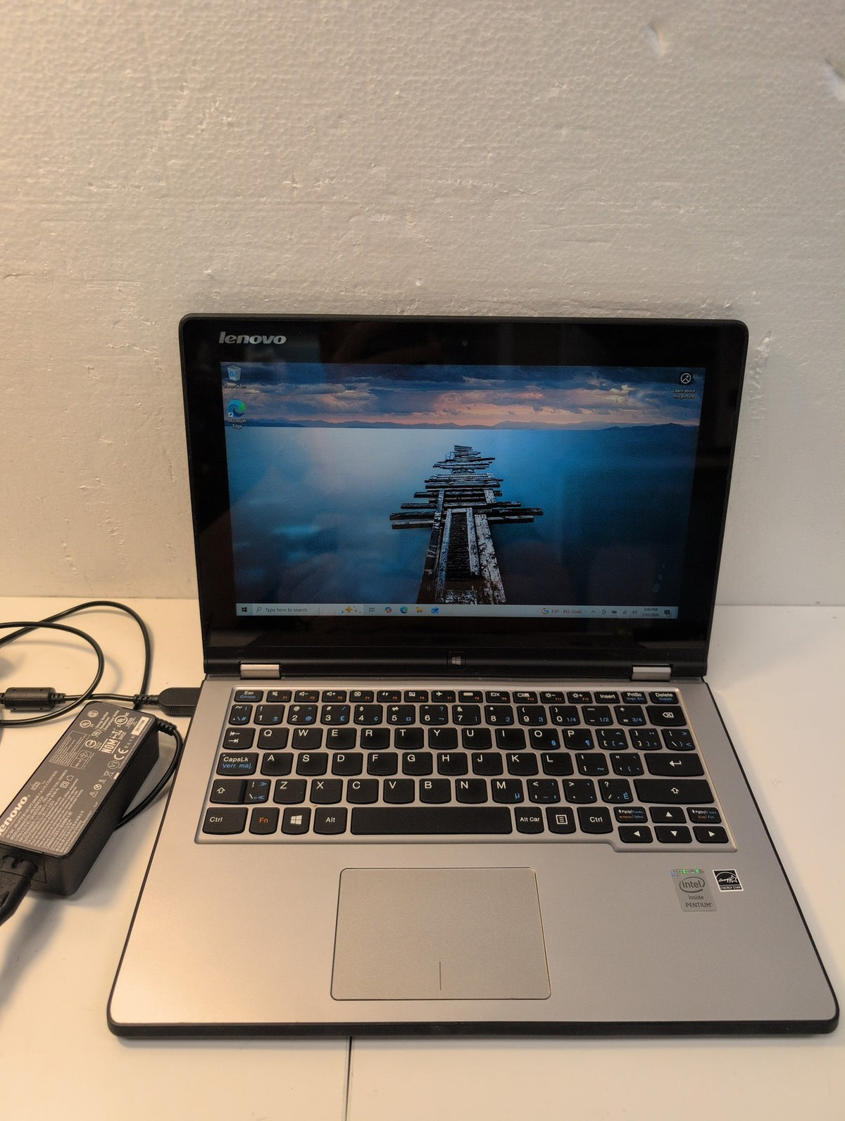 🎸 Lenovo Yoga 2 11 11" Touch Laptop N3520 CPU /4GB RAM 128GB SSD Win 10