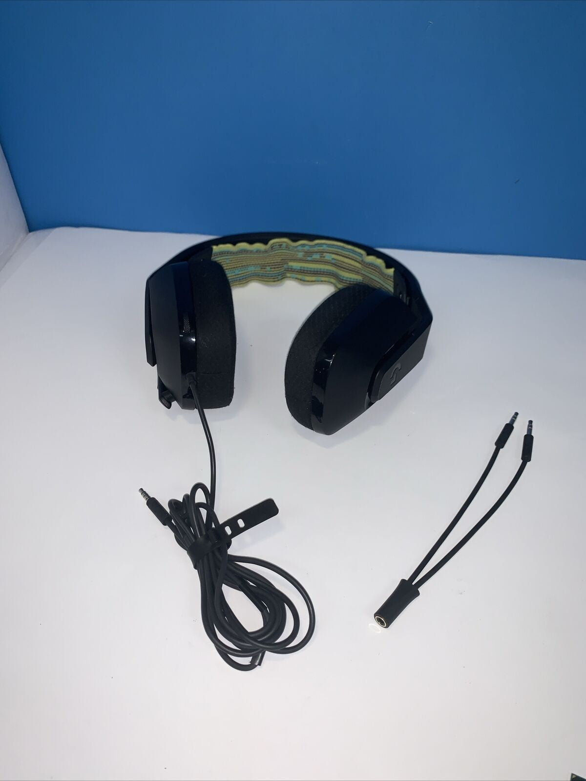 Logitech G335 Wired Gaming Headset Compatible with PC, PlayStation, Xbox, Nin...