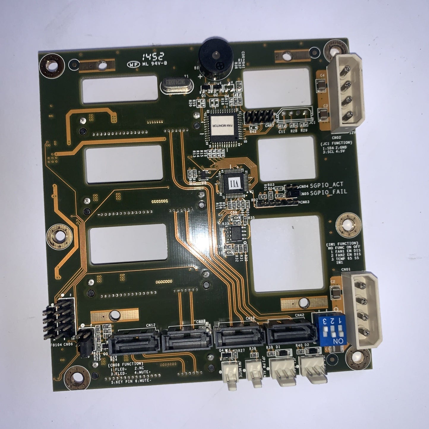 Chenbro 80H10220919A0 Server 4-Port SAS/SATA Backplane Board