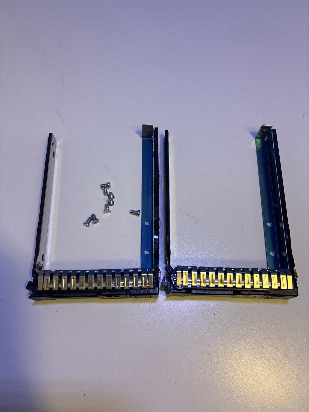 🔥Lot of 2 HP ProLiant Server 3.5" SAS/SATA Hard Drive Caddy 651699-001 + screws