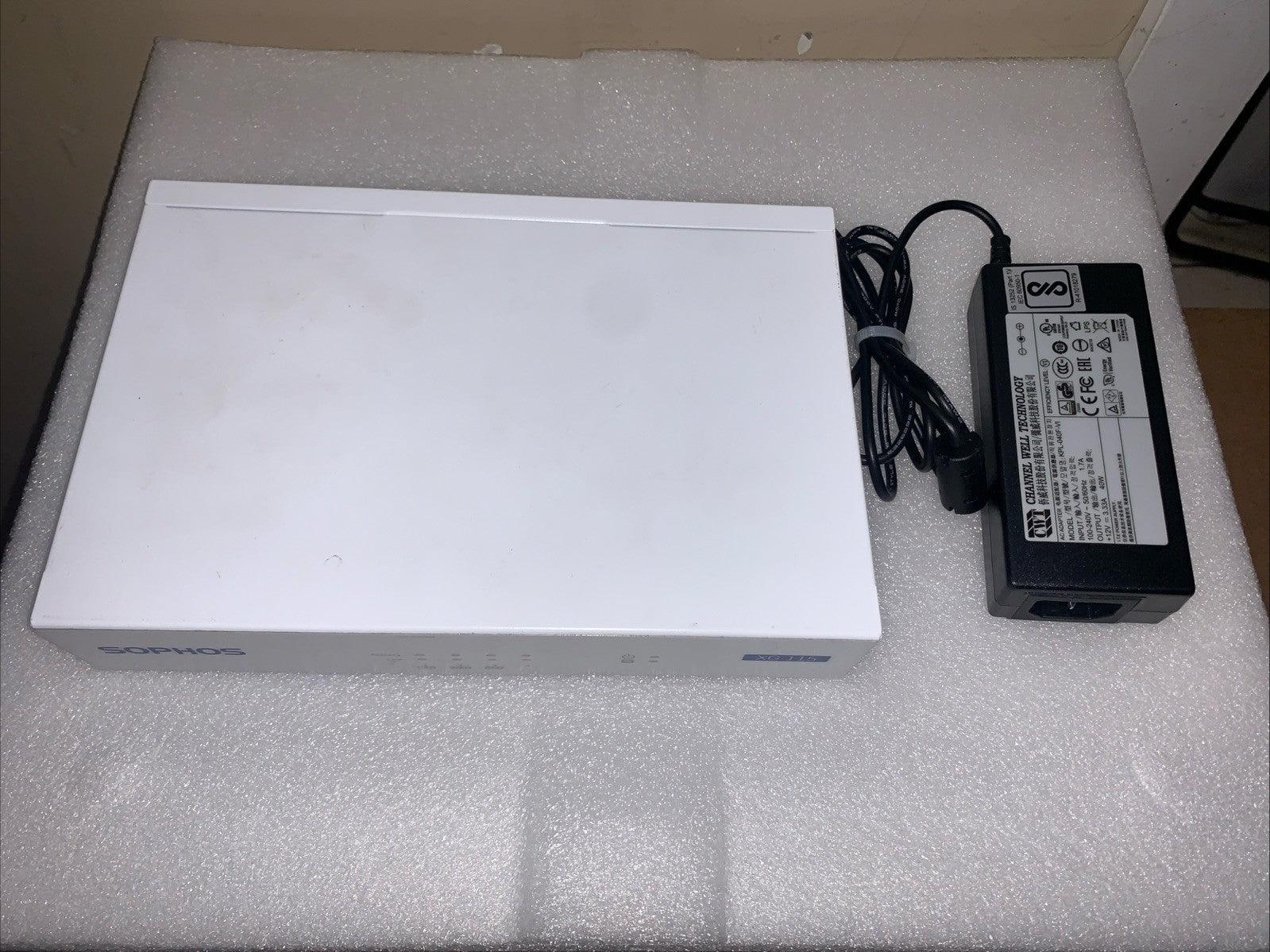🔥 Sophos XG 115 Firewall 4-Port 4GB RAM 240GB SSD Boots (require reset)