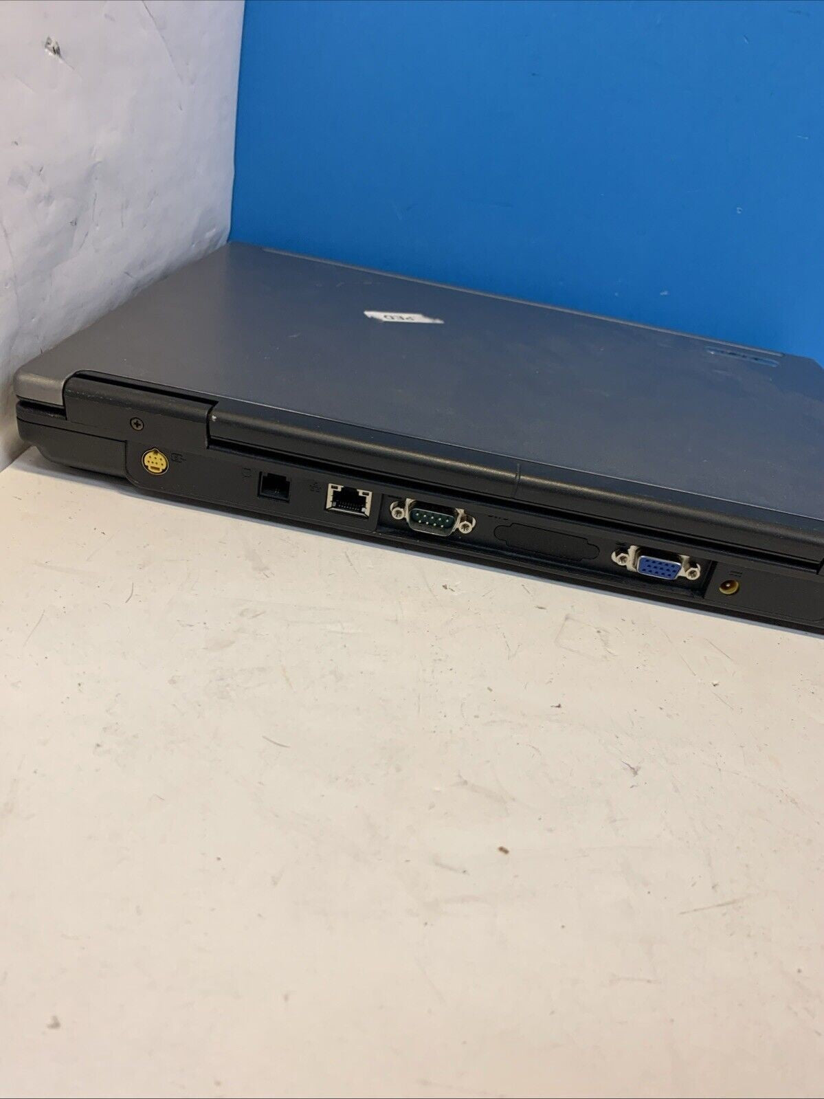 Acer Travel Mate 6592 C2D T7300 2GB 750GB Windows xp pro sp3 (one key defective)