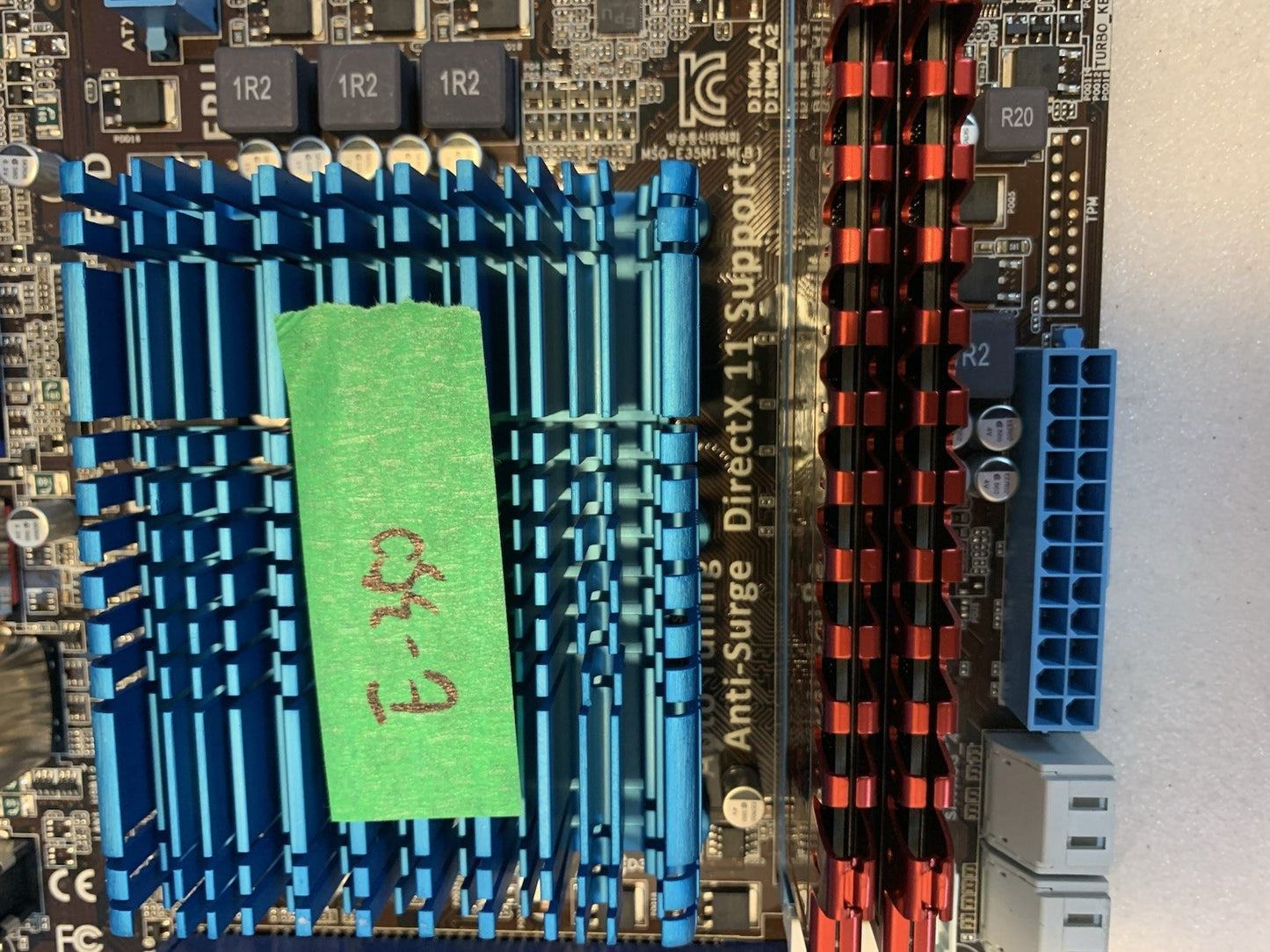 ASUS M5A78L-M PRO + AMD E-350 CPU +2x 4GB RAM