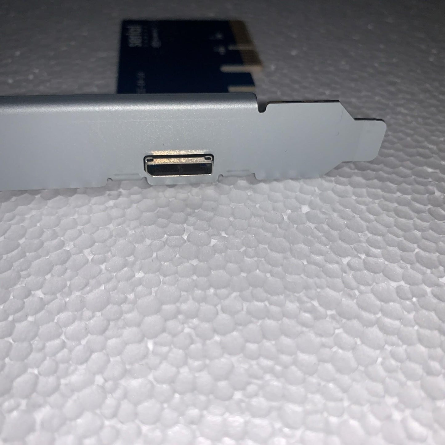 PCIe Gen4 x4 Slot to Oculink Passive Adapter + cable