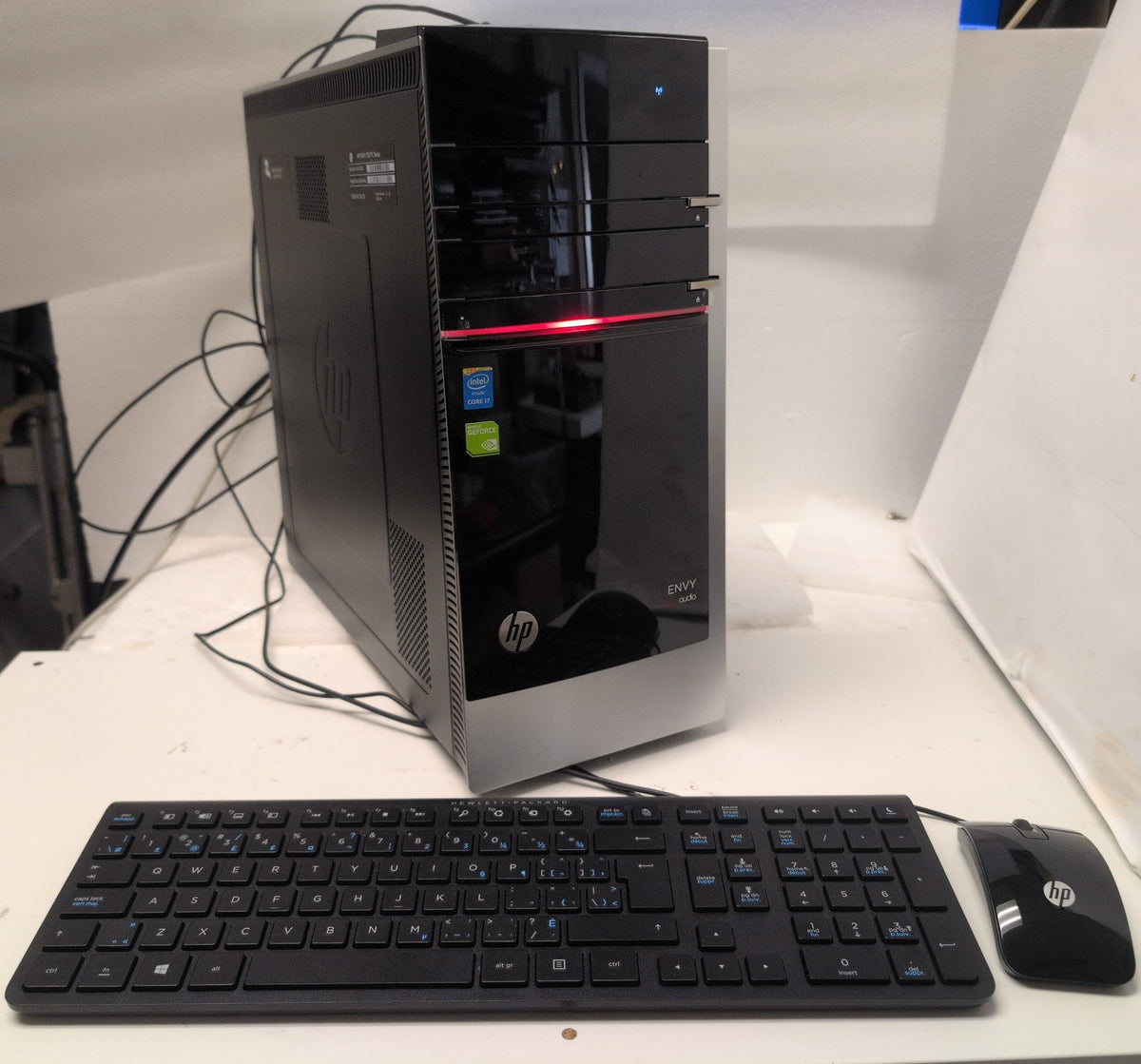 🎸 HP Envy 700 Desktop Intel i7-4770 12GB RAM 250GB SSD Blu-Ray Win10