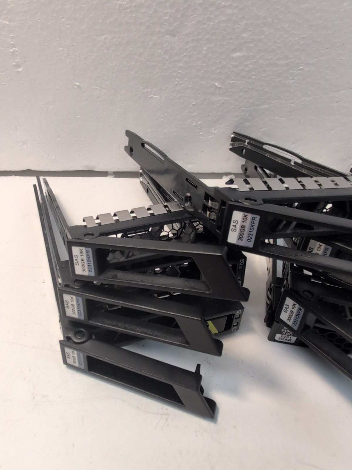 🔥7x Huawei 02310KPR  2.5" SAS HDD Caddy For RH1288 RH2288 (With 28x Screws) -